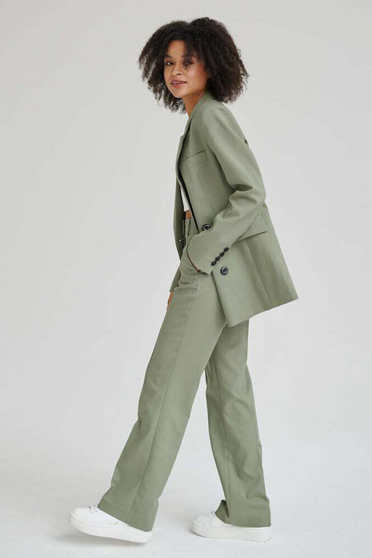 Sage Suit, Size L