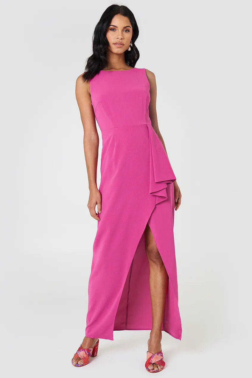 Glänzendes Cocktailkleid mit Puffärmeln